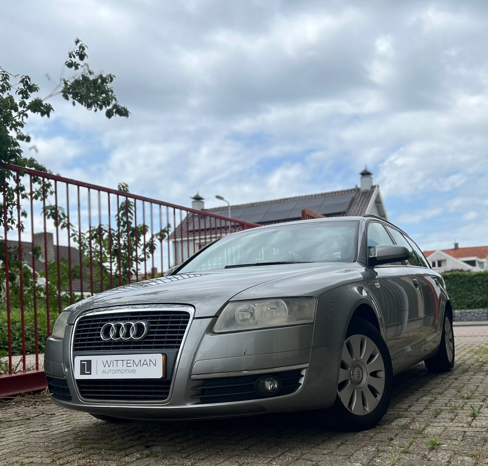 Audi A6 2.4 V6 130KW Avant 2005 Grijs 1e eigenaar APK 7-2027, Auto's, Voorwielaandrijving, Stof, Handgeschakeld, 1570 kg
