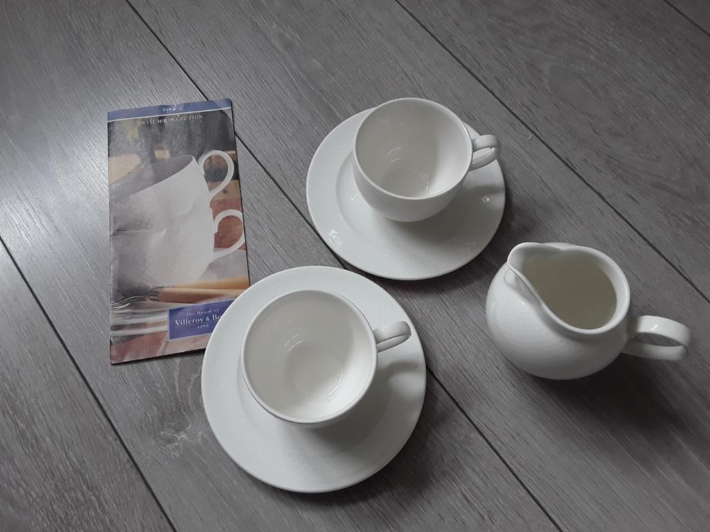 Villeroy en Boch servies type Tipo kop en schotel en melkkan, Ophalen of Verzenden, Zo goed als nieuw, Overige stijlen, Kop(pen) en/of Schotel(s)