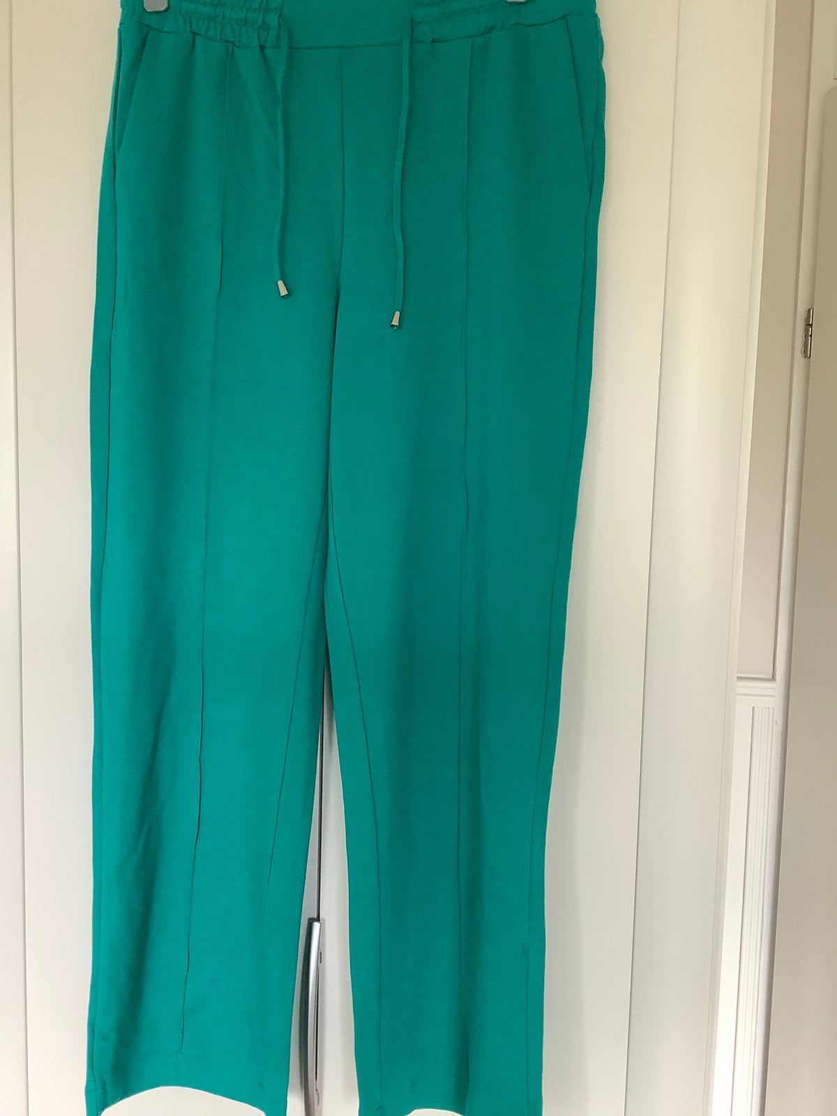 Leuke broek maat 44, Ophalen of Verzenden, Nieuw, Groen, Broek of Spijkerbroek