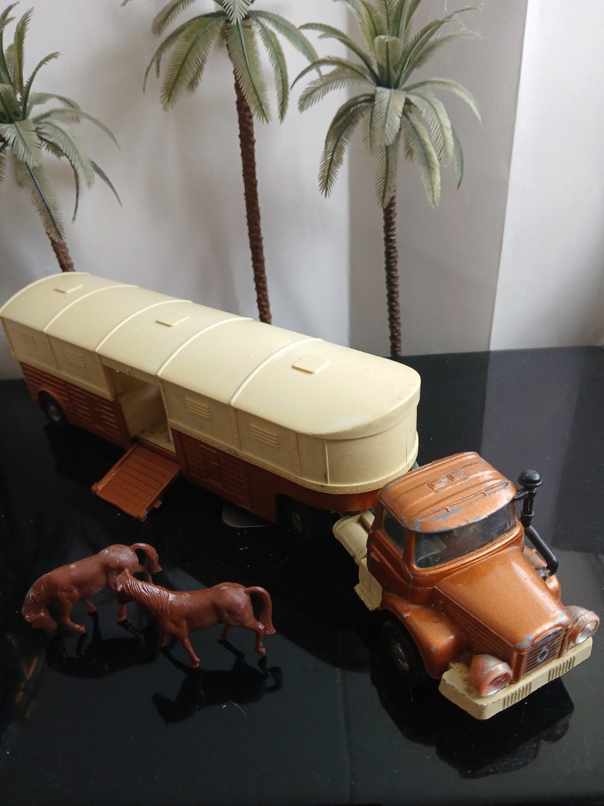Berliet met articulated horse box. Corgi Major toys, Hobby en Vrije tijd, Ophalen of Verzenden, Gebruikt, Tractor of Landbouw