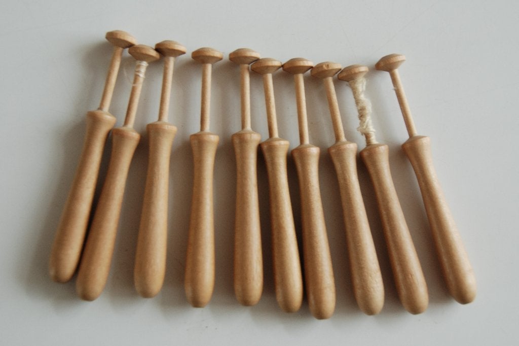 10 houten kantklosjes kantklossen, Verzenden, Nieuw, Klos(sen)