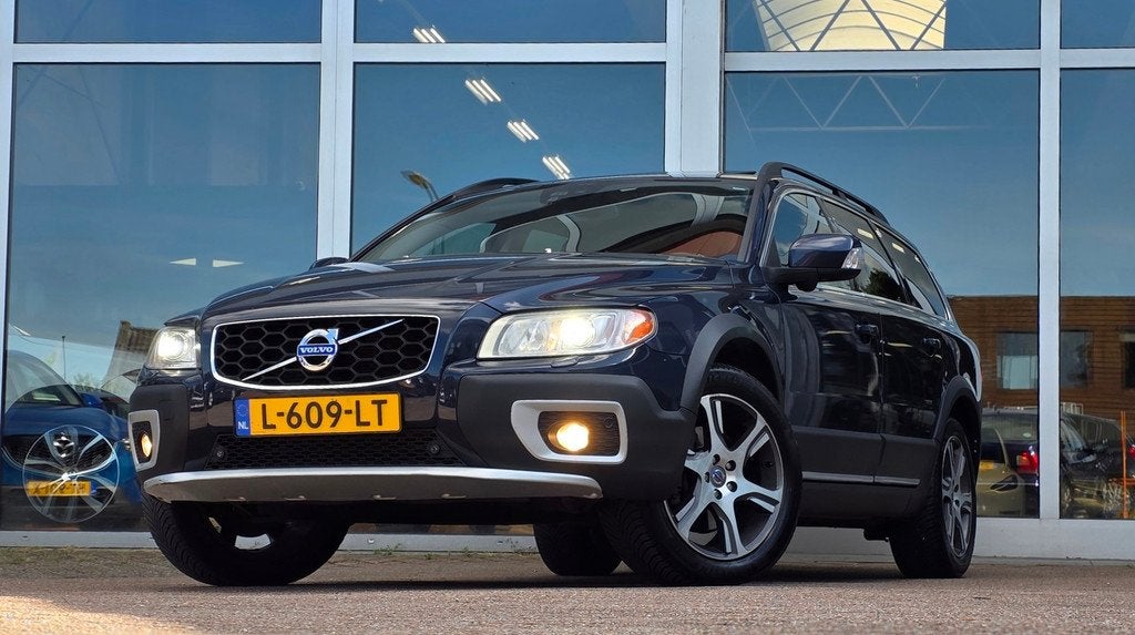 Volvo XC70 3.0 T6 Momentum Xenon Leer Navi Mooi! Trekhaak Vo, Automaat, Euro 5, Gebruikt, Blauw