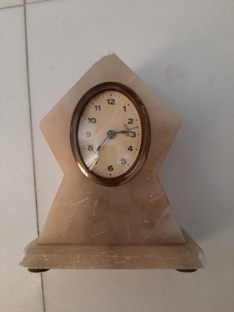 Art deco mantelklokje van marmer, Ophalen