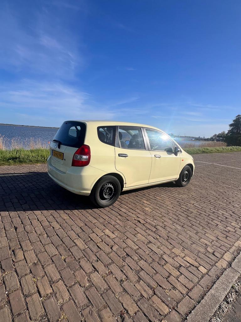 Honda Jazz 1.4 I LS 2002 Geel, Auto's, Voorwielaandrijving, 83 pk, 450 kg, 40 €/maand