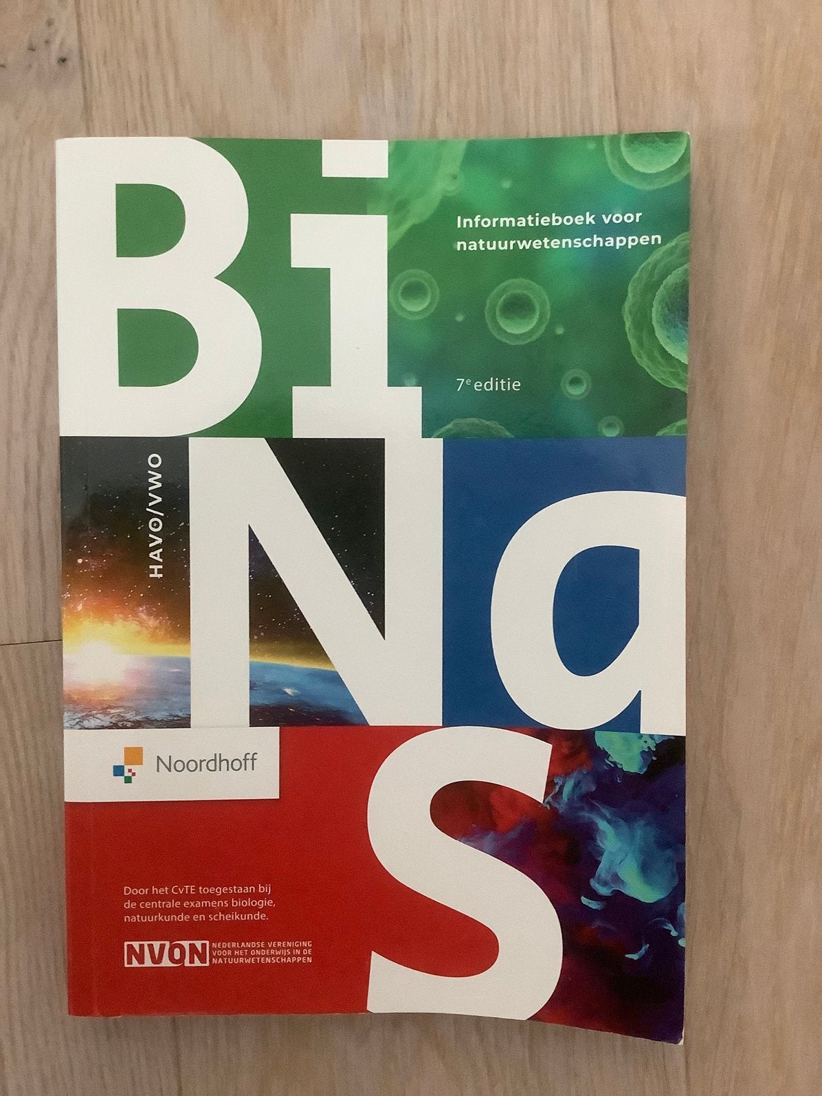 BINAS  7e editie - havo/VWO, Ophalen, Zo goed als nieuw, VWO