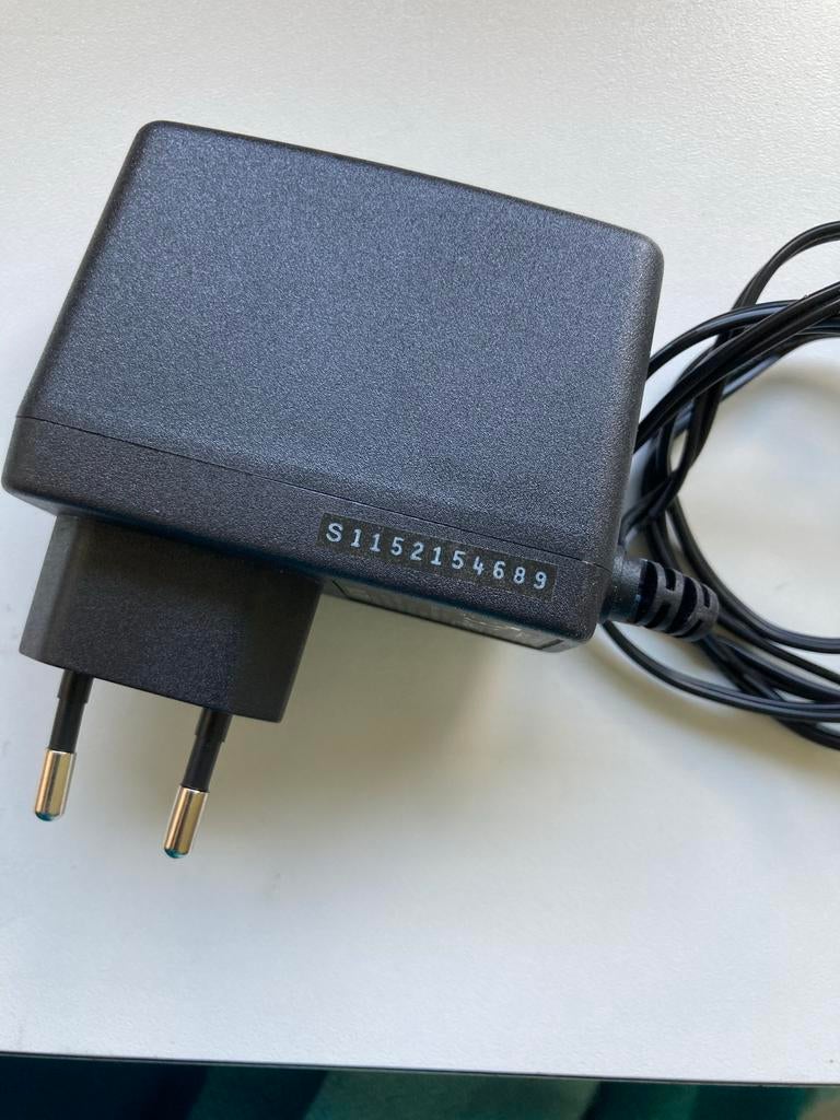 OEM Power Adapter 12V 1.0A (Model AD318B-S120100), Ophalen of Verzenden, Zo goed als nieuw
