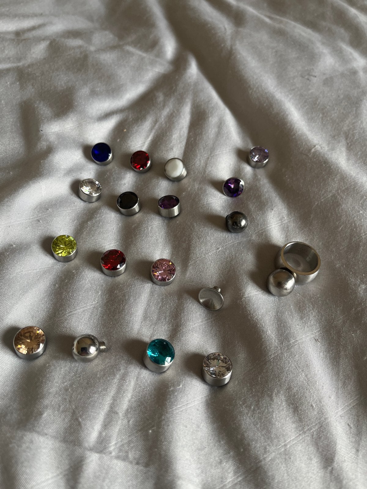MelanO stenen voor ring - 16 stuks, diverse kleuren, Met kristal, Gebruikt, Overige kleuren, IJzer of Staal