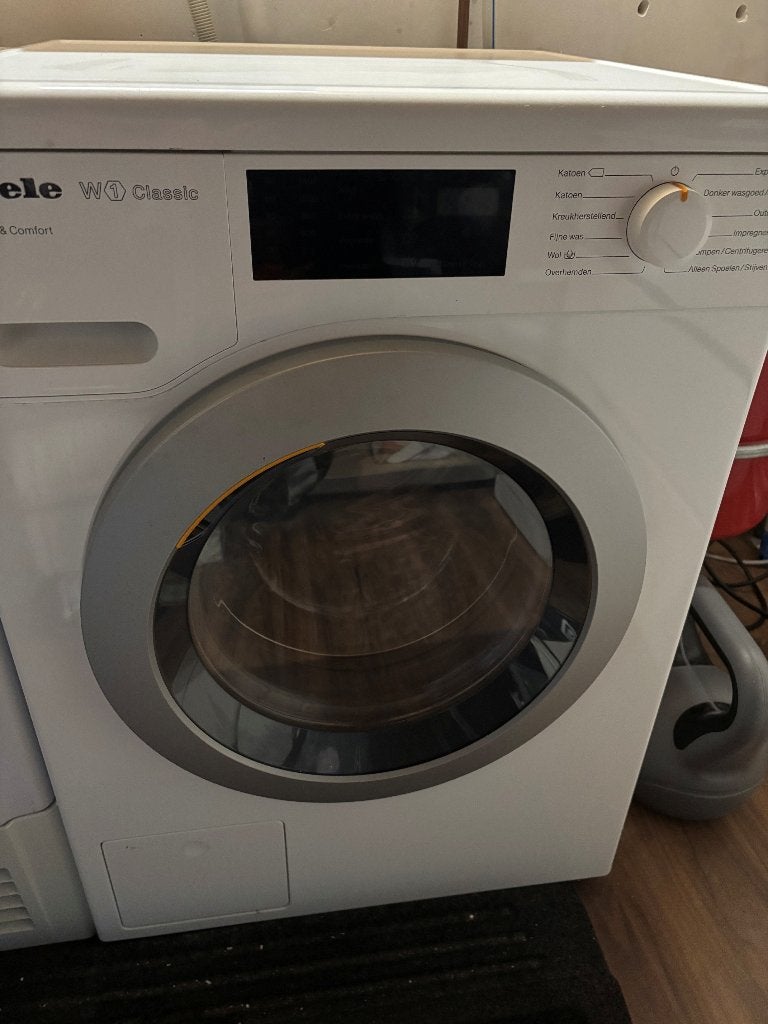 Miele wasmachine W1 Classic  8kg 1400 toeren, Ophalen, 1200 tot 1600 toeren, Gebruikt, 8 tot 10 kg