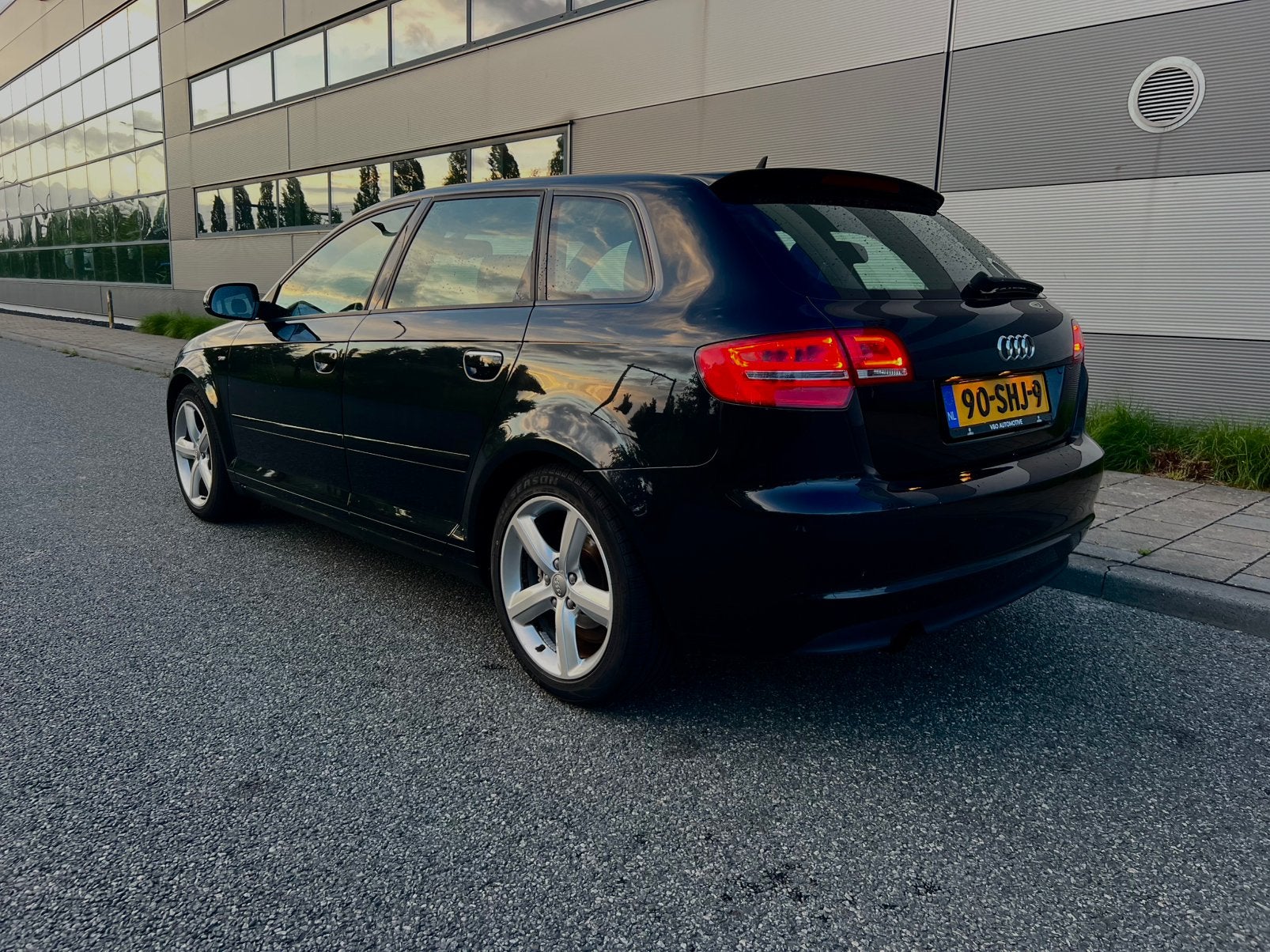 Audi A3 SB 2011 Zwart 3xS-Line, Voorwielaandrijving, 4 cilinders, Leder en Stof, Zwart