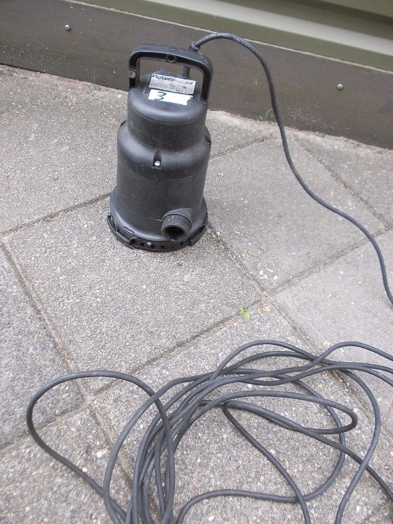 Dompelpomp Flotec VIP 130/6 Welda, 230V zonder vlotter, Ophalen, Zo goed als nieuw, Elektrisch, Dompelpomp