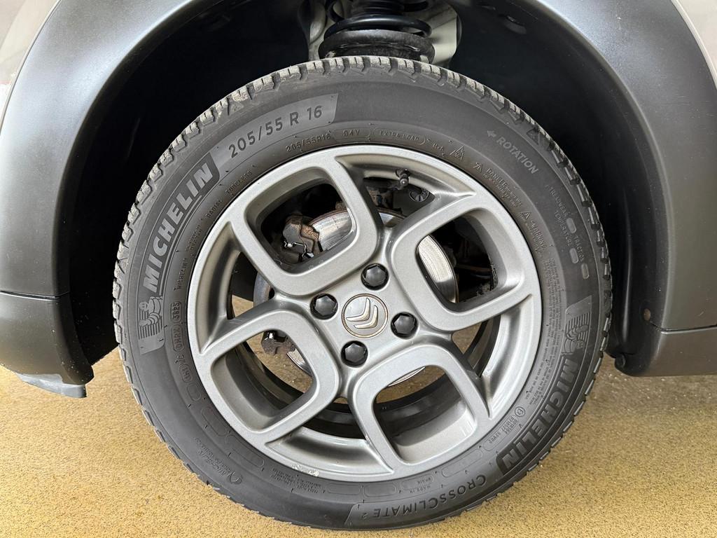 Citroën C4 Cactus 1.2 PureTech Shine | Camera | Navi, Auto's, 1025 kg, Gebruikt, Euro 6, 1199 cc