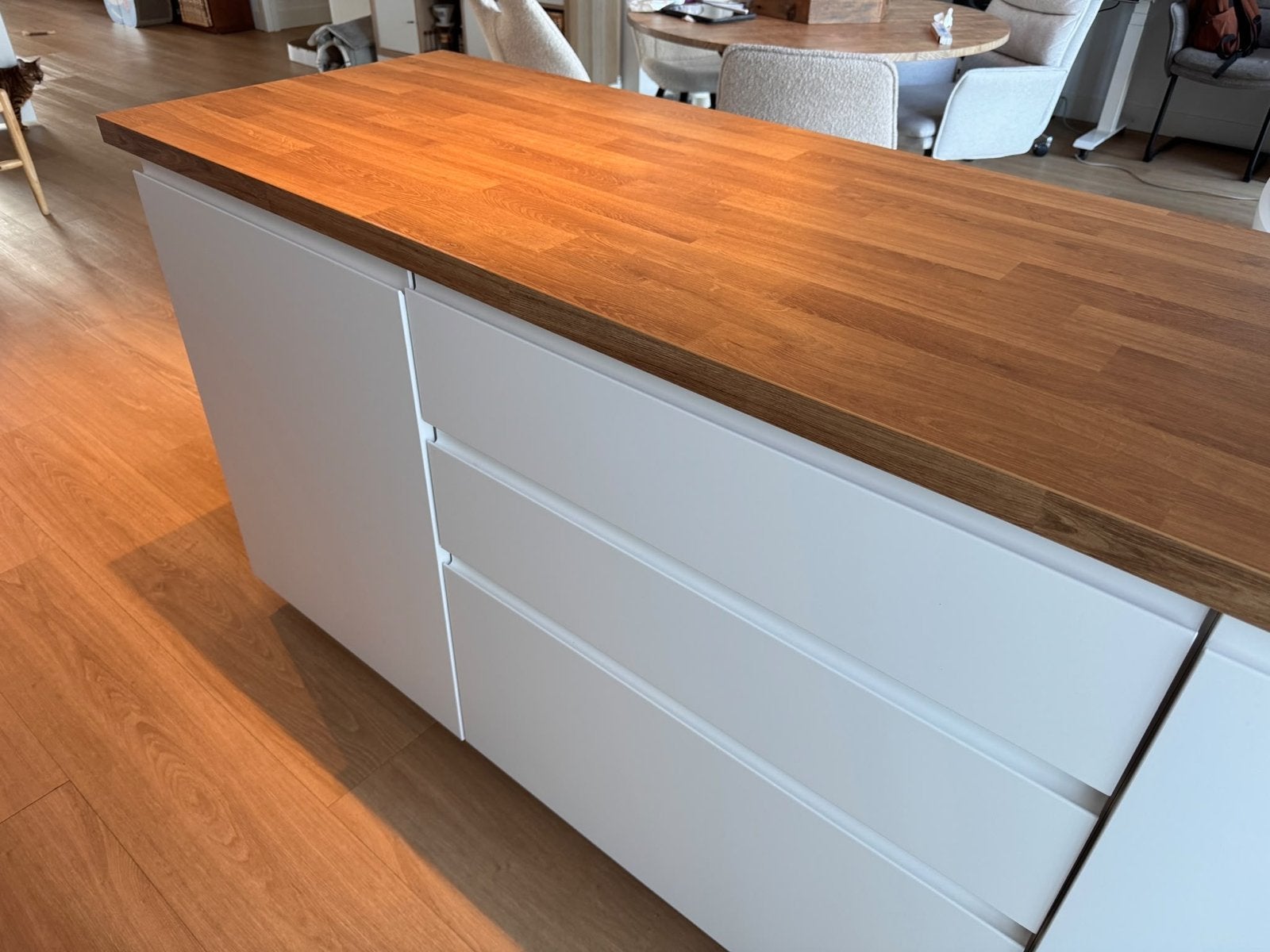 Ikea Metod kitchen island with Saljan worktop, Ophalen, 150 tot 200 cm, Zo goed als nieuw, Met lade(s)