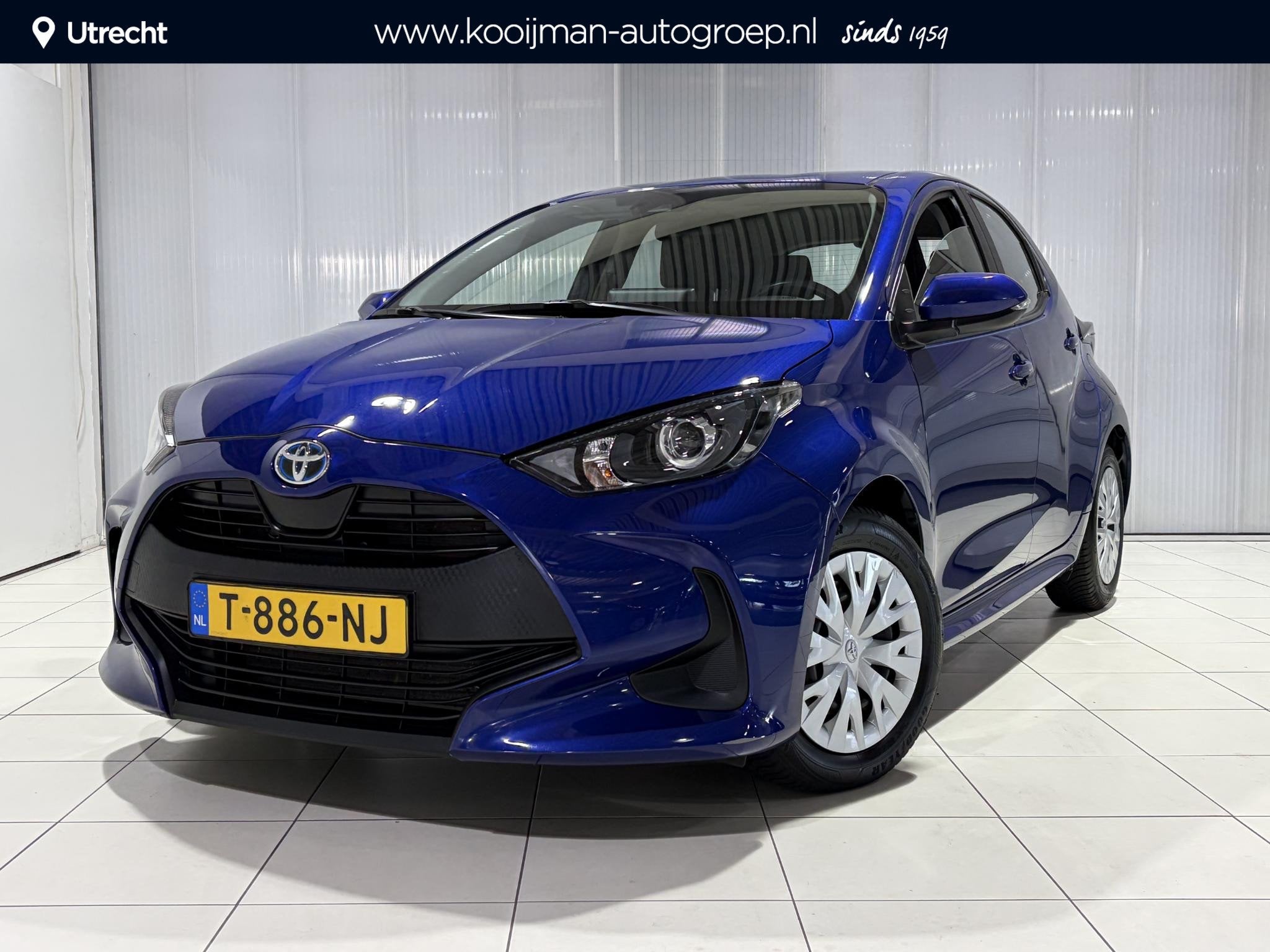 Toyota Yaris 1.5 Hybrid Active Navigatie af fabriek, 1e Eige, Auto's, Gebruikt, Blauw, 49 €/maand, Bedrijf