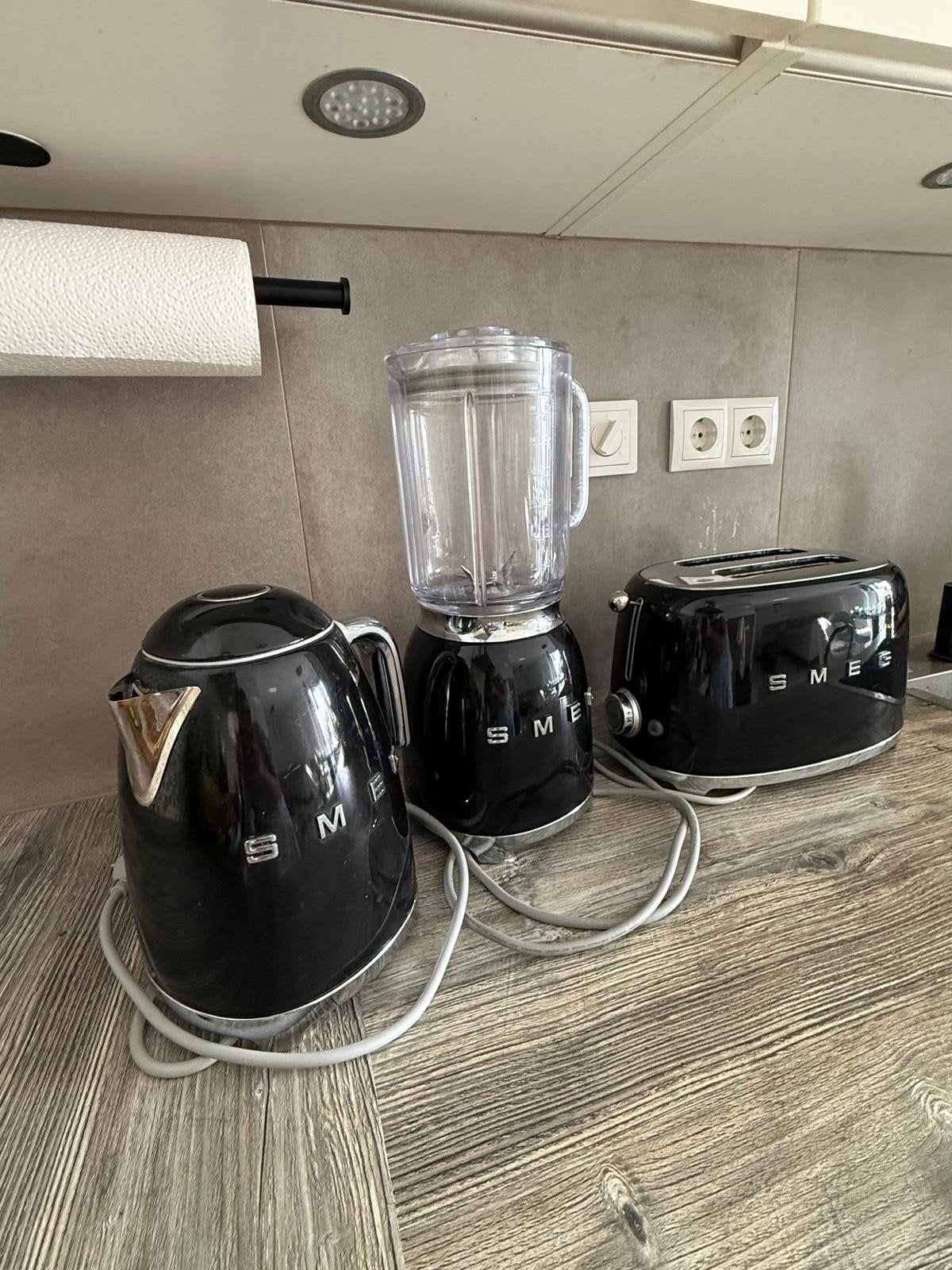 Smeg Keukenapparatuur Set: Waterkoker, Blender, Broodrooster, Ophalen of Verzenden, Zo goed als nieuw