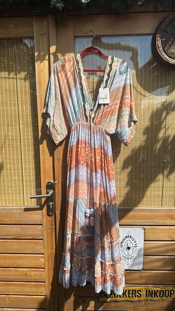 Ibiza jurk met hoed, Kleding | Dames, Jurken, Ophalen of Verzenden, Zo goed als nieuw, Maat 38/40 (M), Onder de knie