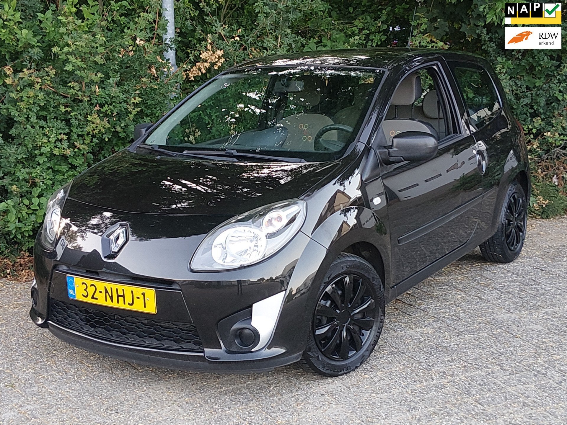 Renault Twingo 1.2-16V Authentique 2010 NW APK, 839 kg, Twingo, Gebruikt, 4 cilinders