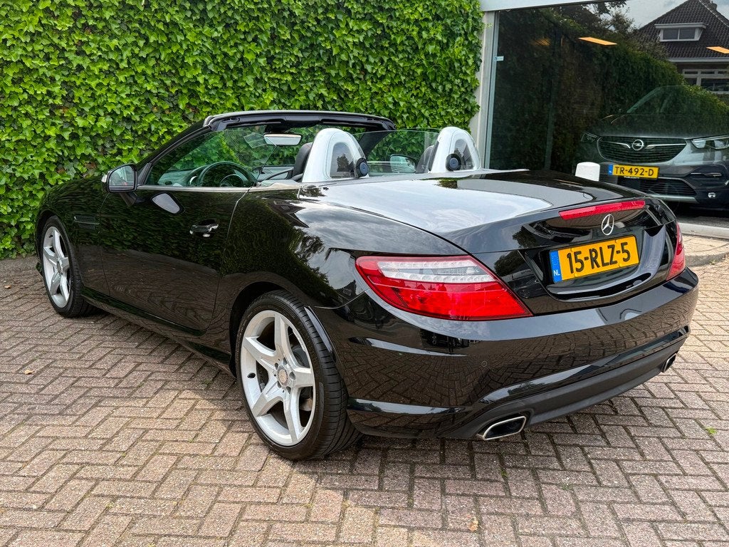 Mercedes-Benz SLK-klasse 250 | Amg Pakket | NAP | Air-scarf, Auto's, Mercedes-Benz, Automaat, Euro 5, Gebruikt, Zwart