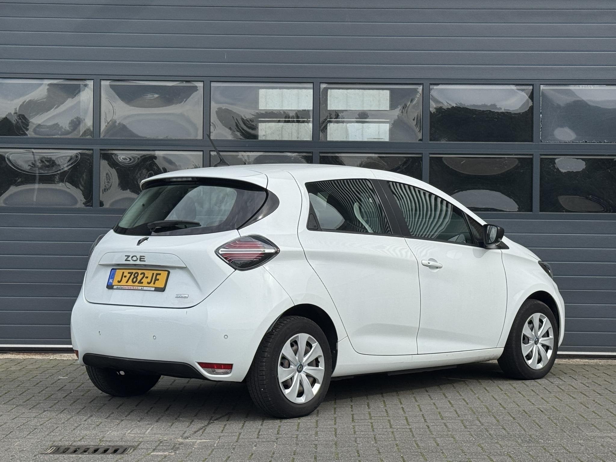 RENAULT ZOE R110 LIFE 52 kWh I KOOPACCU I NAVIGATIESYSTEEM I, Stof, Gebruikt, Met garantie (alle), 180 min