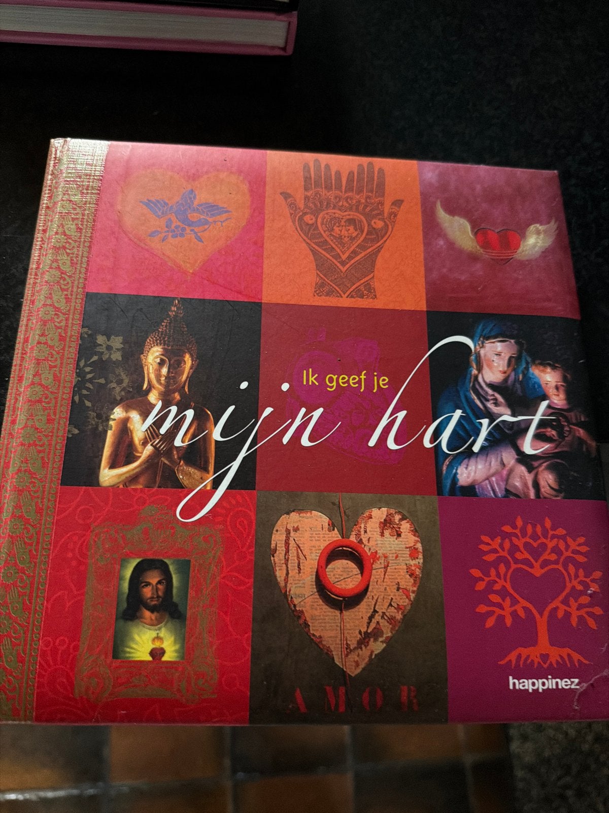 SKRK.   Ik geef je mijn hart.  Happinez.  Hillen. Briet, Boeken, Ophalen of Verzenden, Zo goed als nieuw