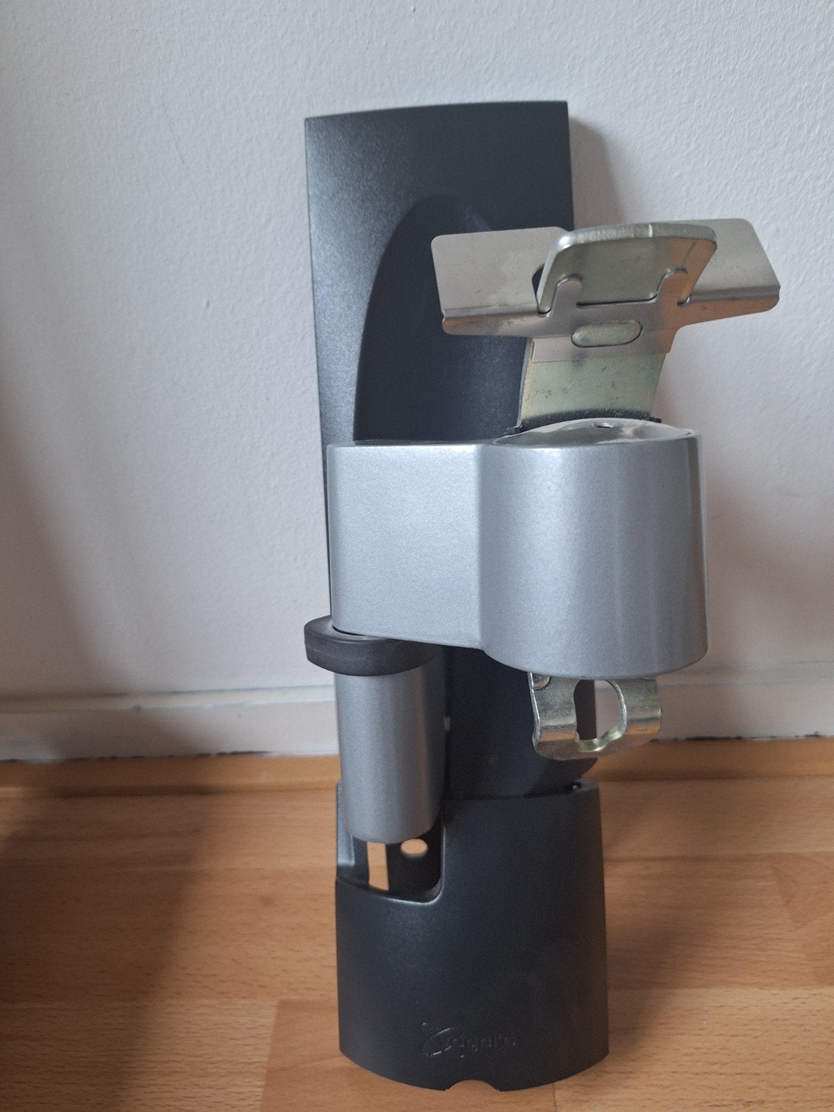 Vogel's EFW 6225 Silver TV Beugel Muurbeugel, Ophalen, Gebruikt