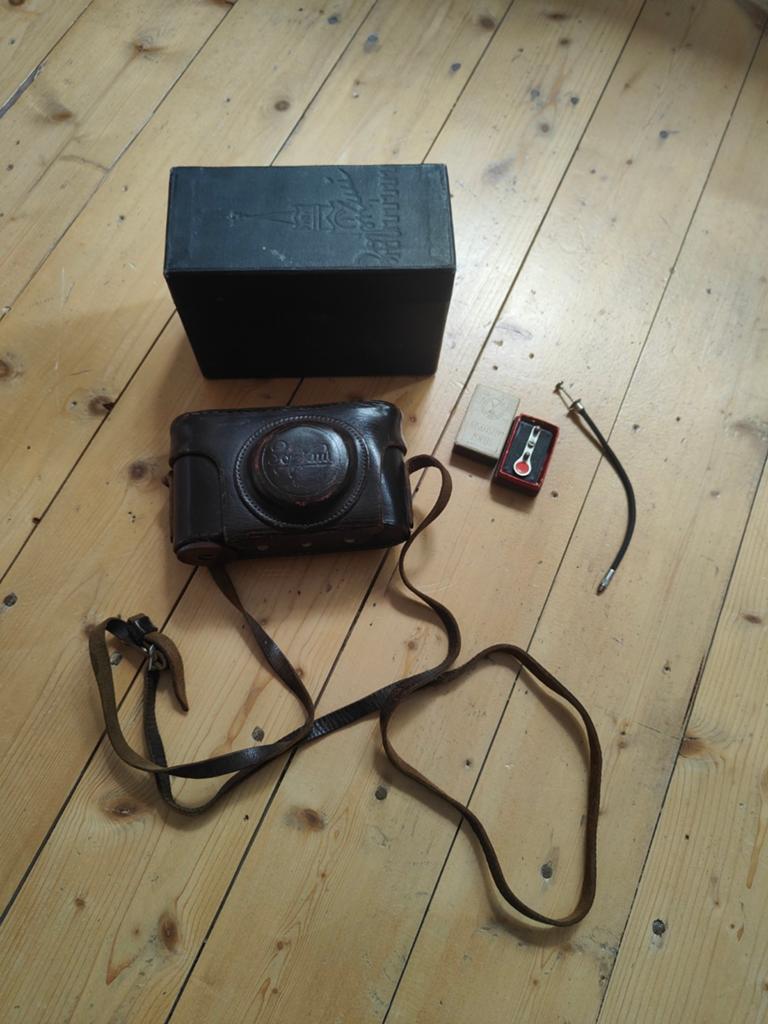 Vintage Soviet Zorki camera met lederen tas en accessoires, Audio, Tv en Foto, Fotocamera's Analoog, Ophalen of Verzenden, Gebruikt