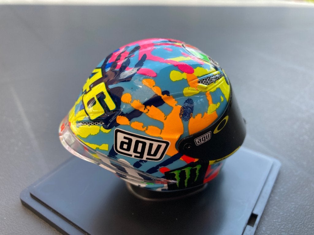 ✅ Valentino Rossi 1:5 helm 2014 Misano Yamaha YZR-M1 MotoGP, Verzamelen, Automerken, Motoren en Formule 1, Ophalen of Verzenden