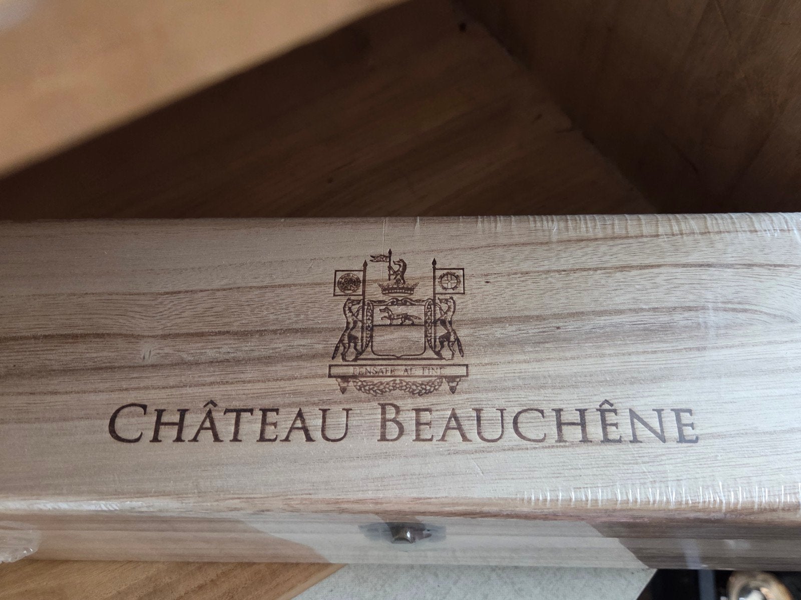 Houten kistje gevuld en nieuw Château Beauchêne, Ophalen of Verzenden, Nieuw, Frankrijk, Overige typen