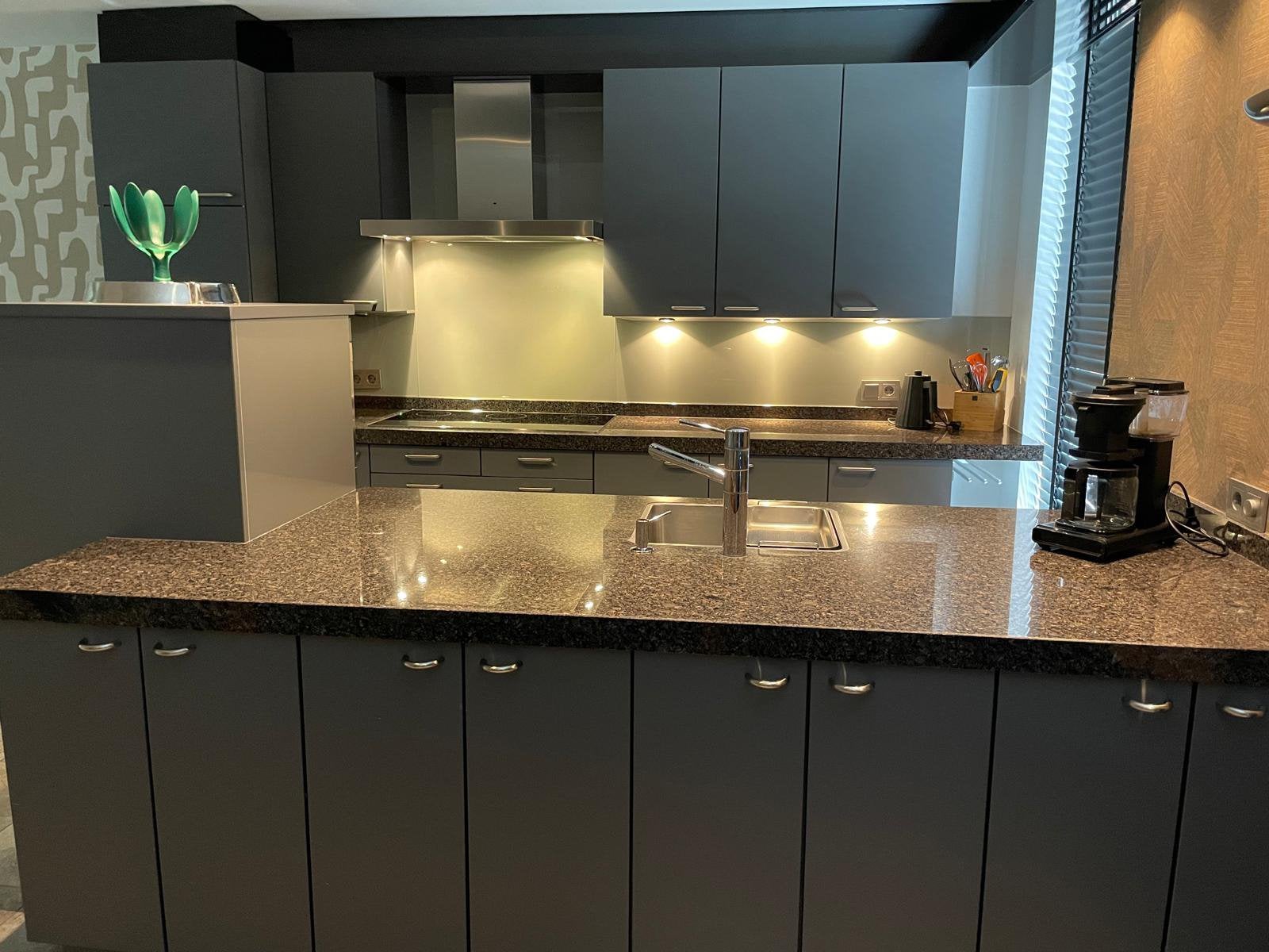 COMPLETE SIEMATIC KEUKEN te koop + apparatuur!, Ophalen, Zo goed als nieuw, Graniet of Steen