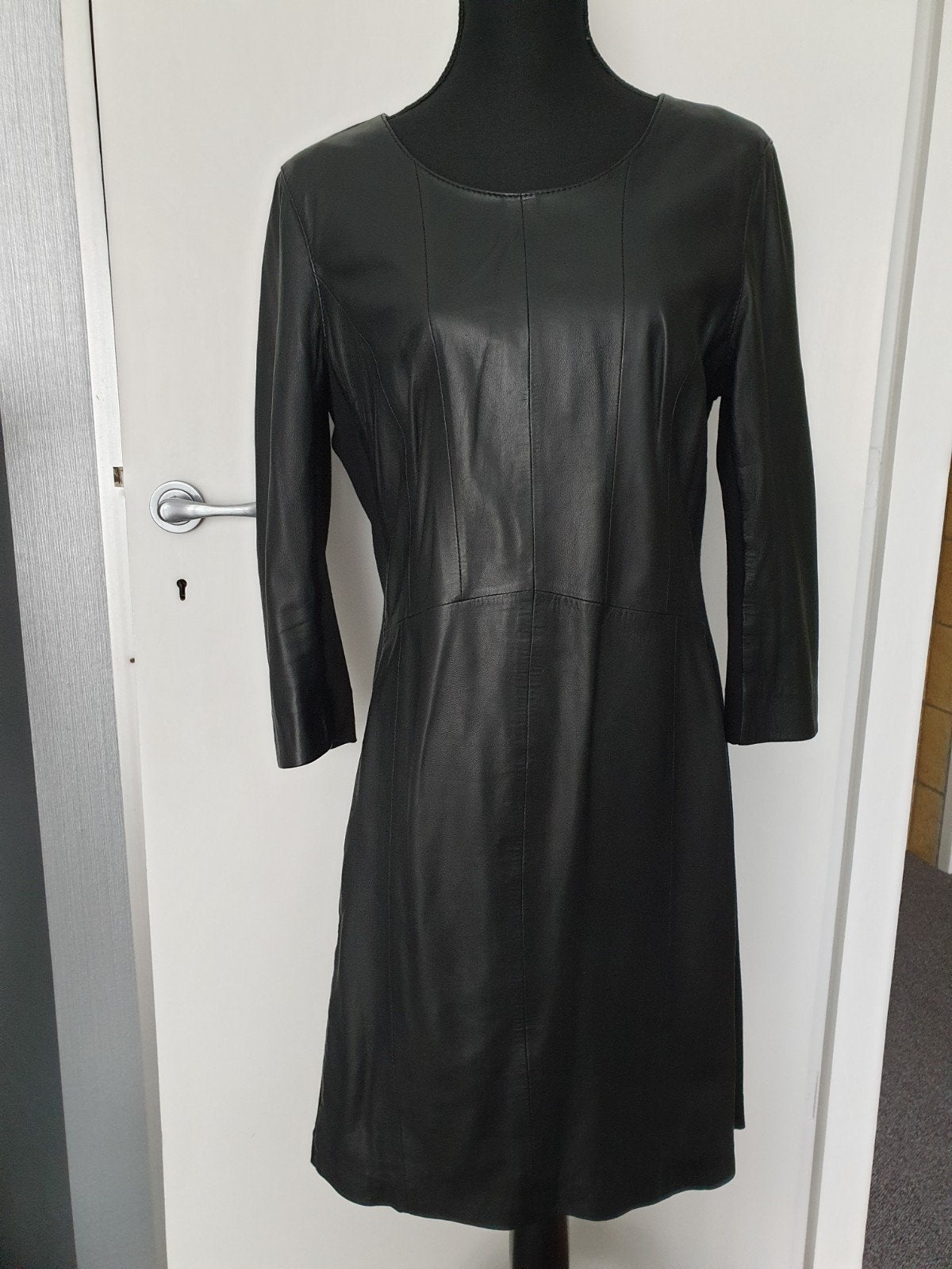 Arma zwart leren jurk maat 44 (40/42), Maat 38/40 (M), Verzenden, Zwart, Arma