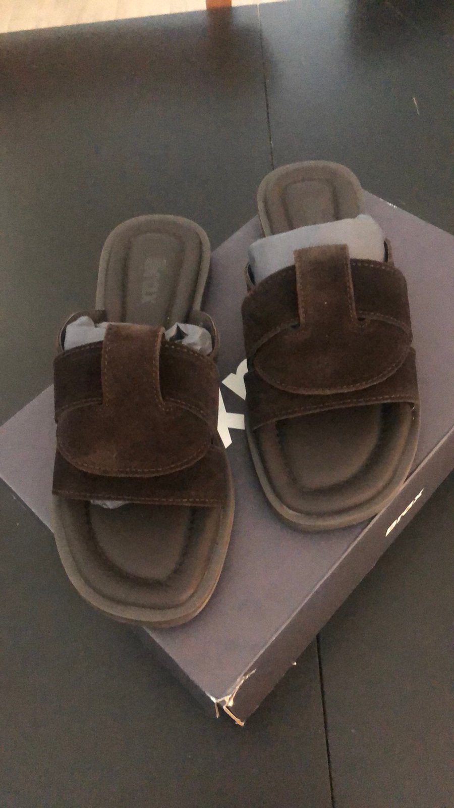 Brax leren slippers maat 37 en 38 nieuw, Kleding | Dames, Ophalen of Verzenden, Nieuw, Bruin