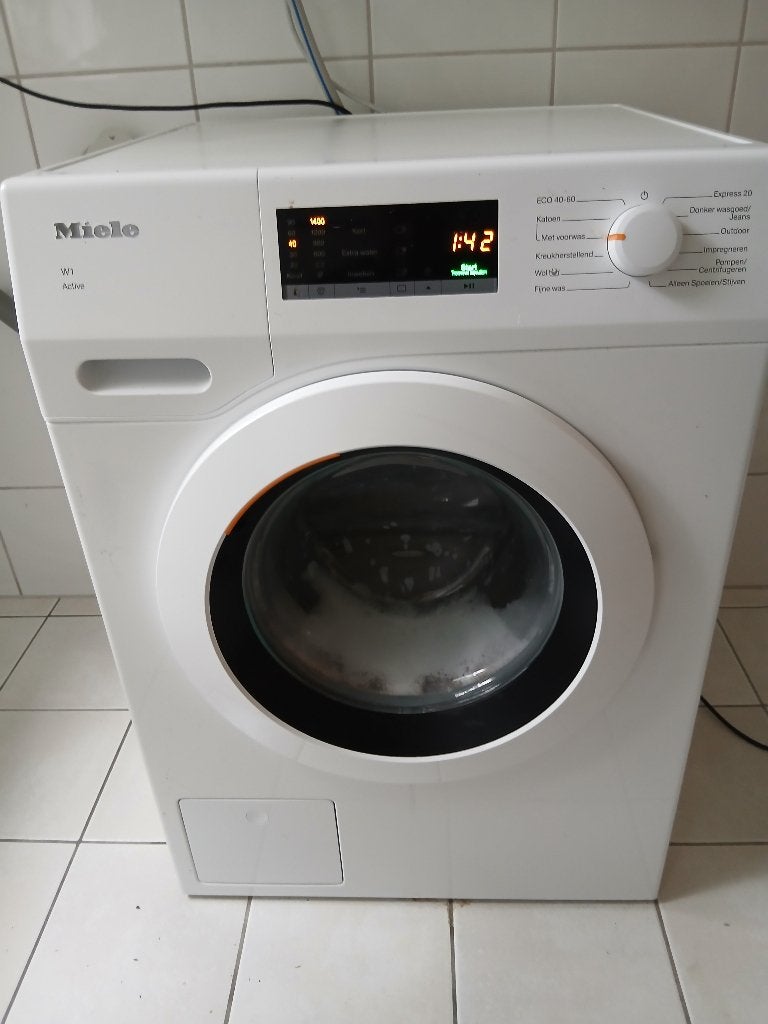 zo goed als nieuwe Miele wasmachine 1400 toeren 8 kilo