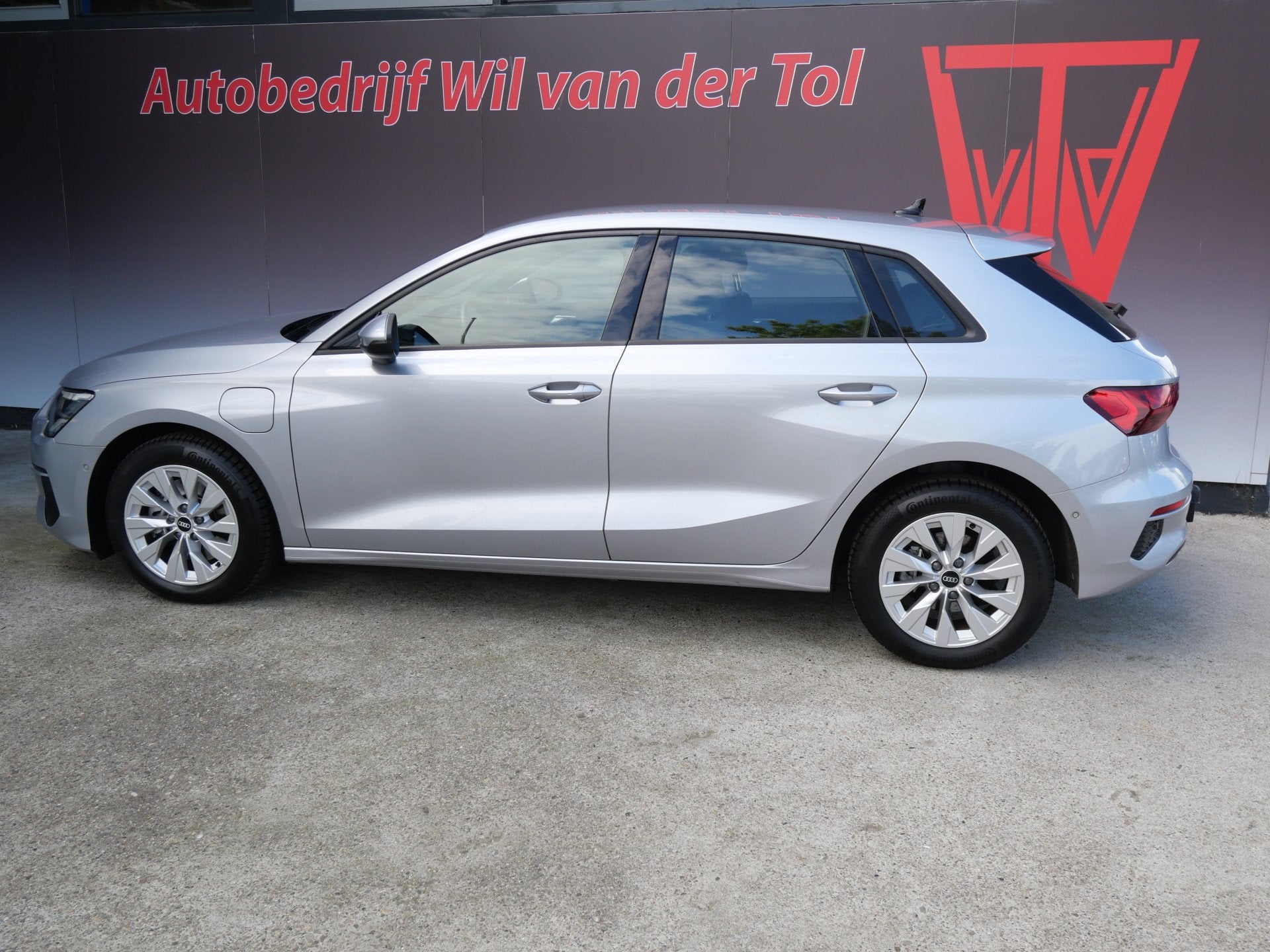 Audi A3 Sportback 40 TFSI e ADVANCED | B&O | MATRIX | H.U.D, Auto's, Stof, Gebruikt, 4 cilinders, Plug-in hybride
