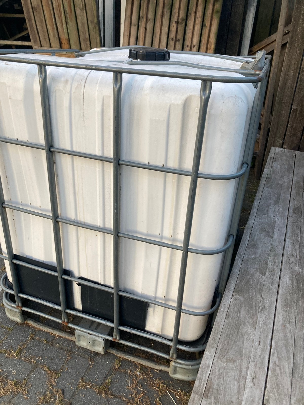 Ibc vat 1000 liter, Ophalen, Kunststof, Met kraantje, 150 liter of meer