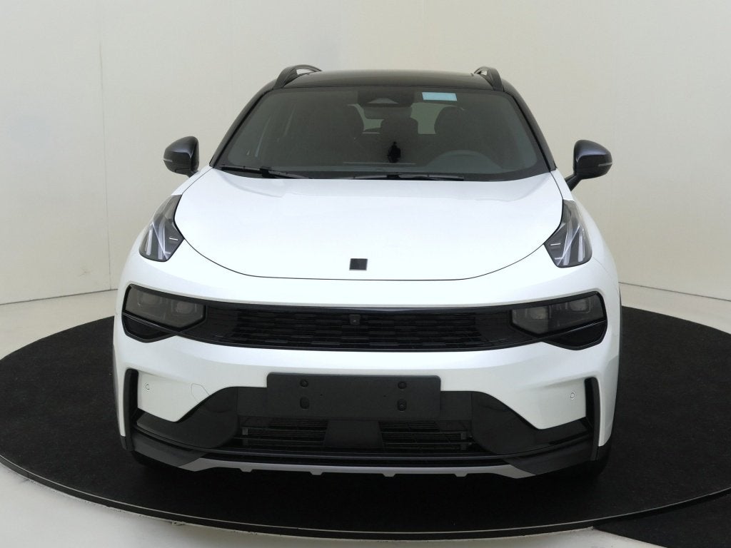 Lynk & Co 01 MORE | GRATIS TREKHAAK | Panoramadak | 360 ca, Auto's, 12 maanden, Automatische klimaatregeling, Zwart, 4 cilinders