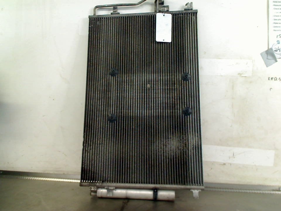 Radiateur Airco Land + Range Rover Freelander II 2012, Campus Kronberg 7, Kronberg im Taunus 61476, , Duitsland, Jaguar Land Rover Deutschland GmbH