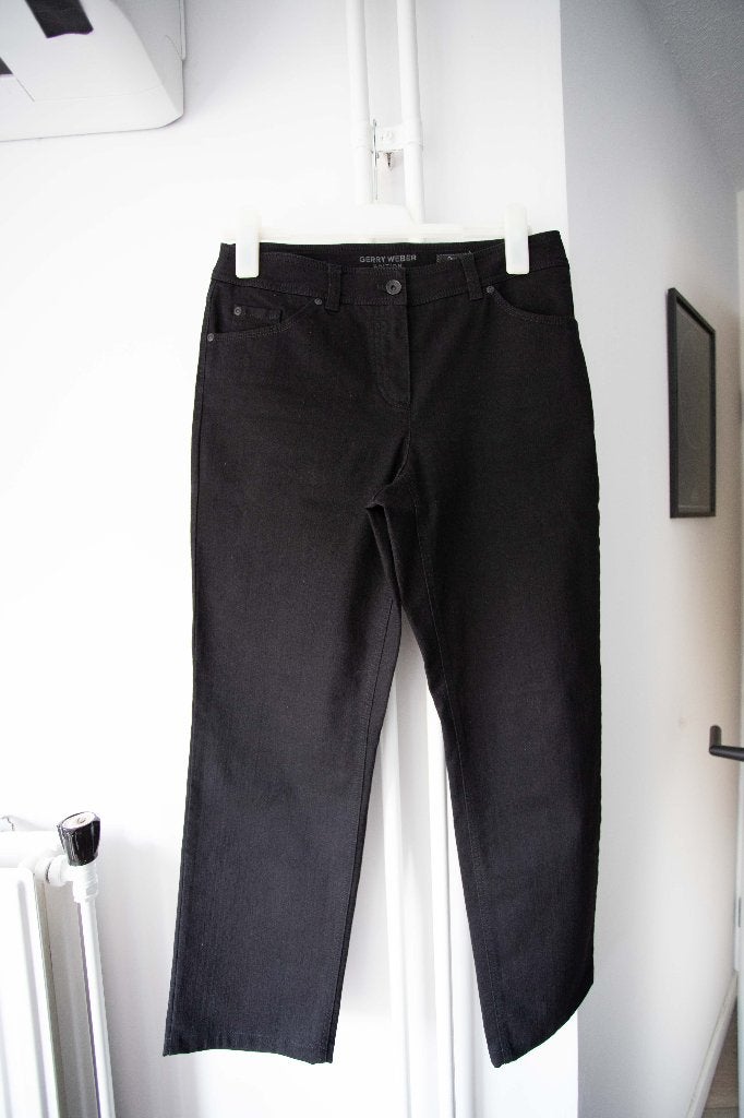 Zwarte broek / jeans Gerry Weber maat 40, Maat 38/40 (M), Zwart, Ophalen of Verzenden, Zo goed als nieuw