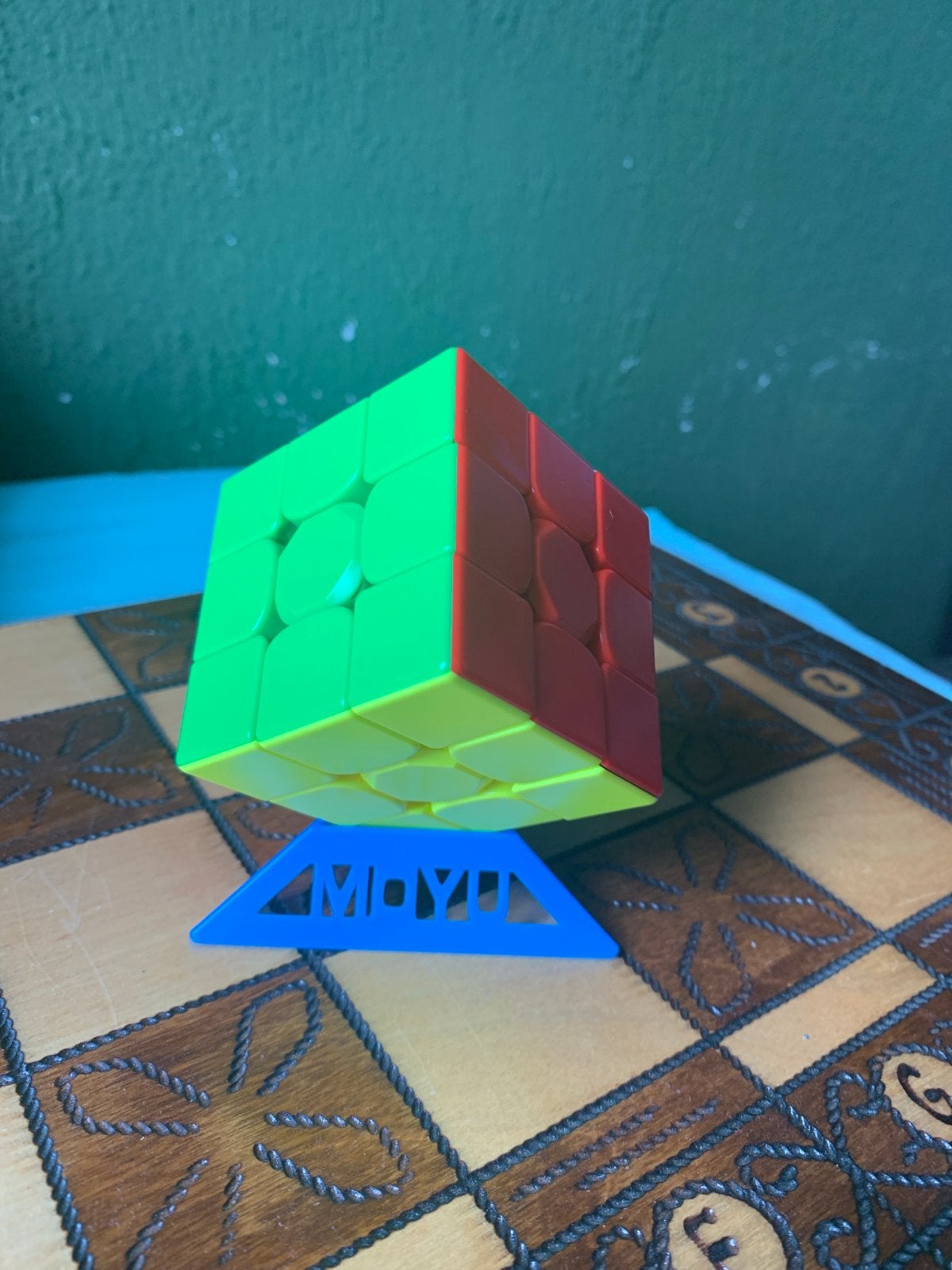 Moyu 3x3 Speedcube met standaard, Ophalen of Verzenden, Zo goed als nieuw, Jongen of Meisje