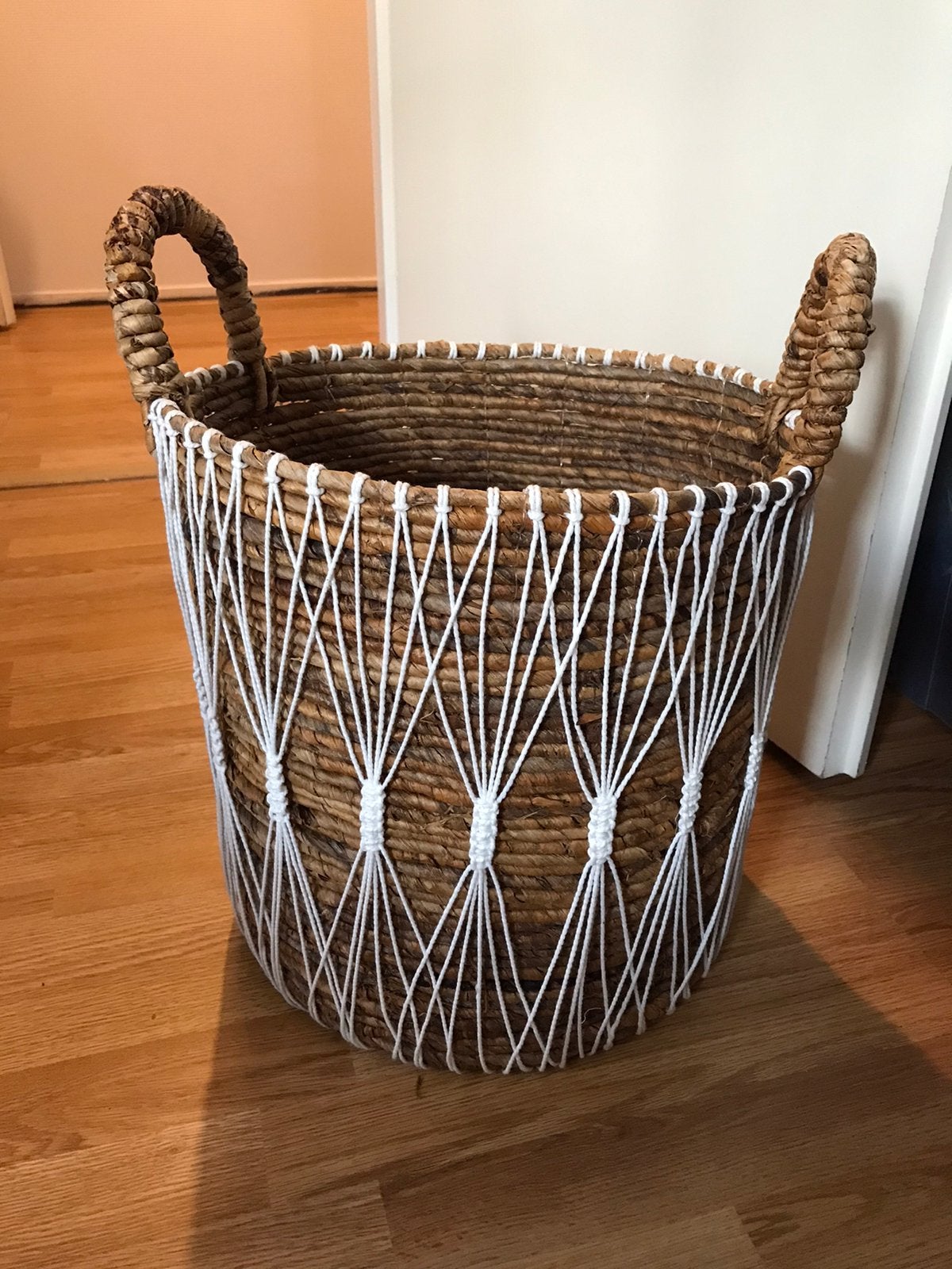 Mooie Bali mand hyacinth met wit nieuw h 48cm rond, Ophalen, Overige materialen, Mand, Rond