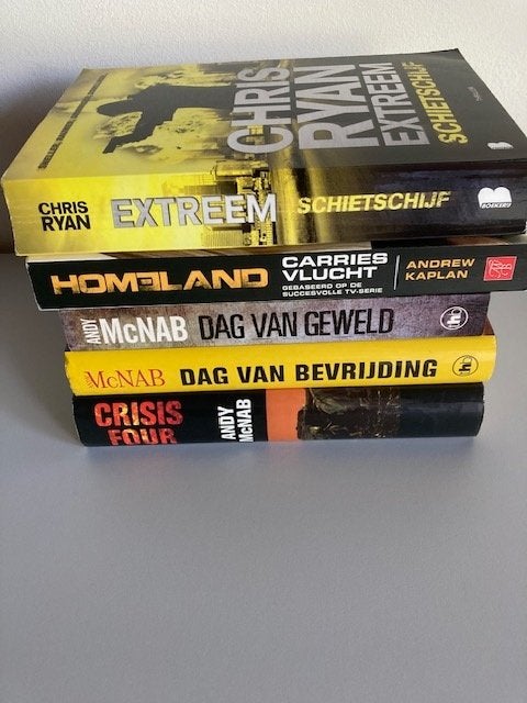 Boekenpakket  oa Andy McNab, Boeken, Thrillers, Zo goed als nieuw, Ophalen of Verzenden