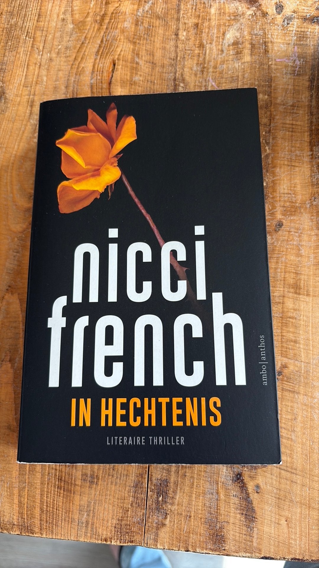 Nicci French - In hechtenis, Ophalen of Verzenden, Zo goed als nieuw, Nicci French