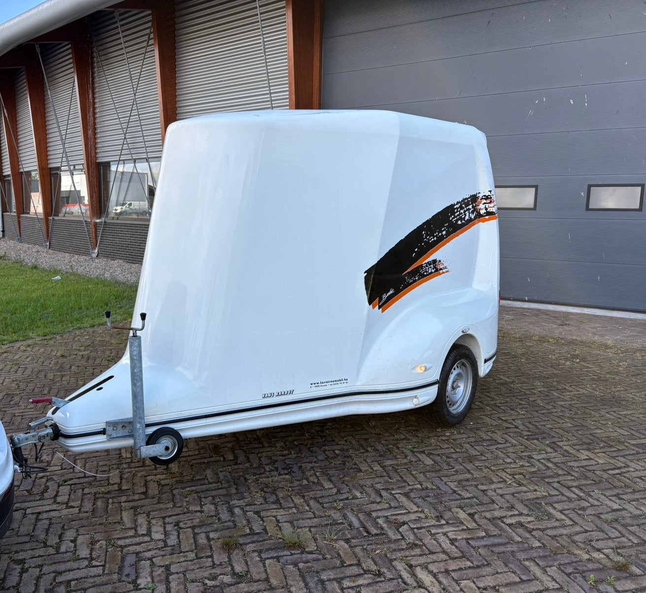 Polyster gesloten aanhanger UNIEK❗️, Auto diversen, Aanhangers en Bagagewagens, Ophalen of Verzenden, Zo goed als nieuw