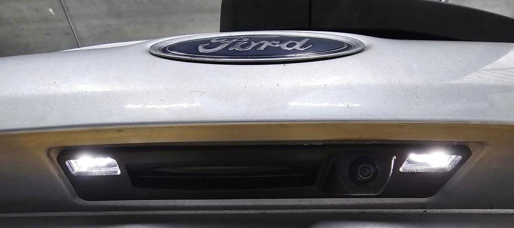 Achteruitrijcamera Ford Fiesta, Ophalen, Nieuw
