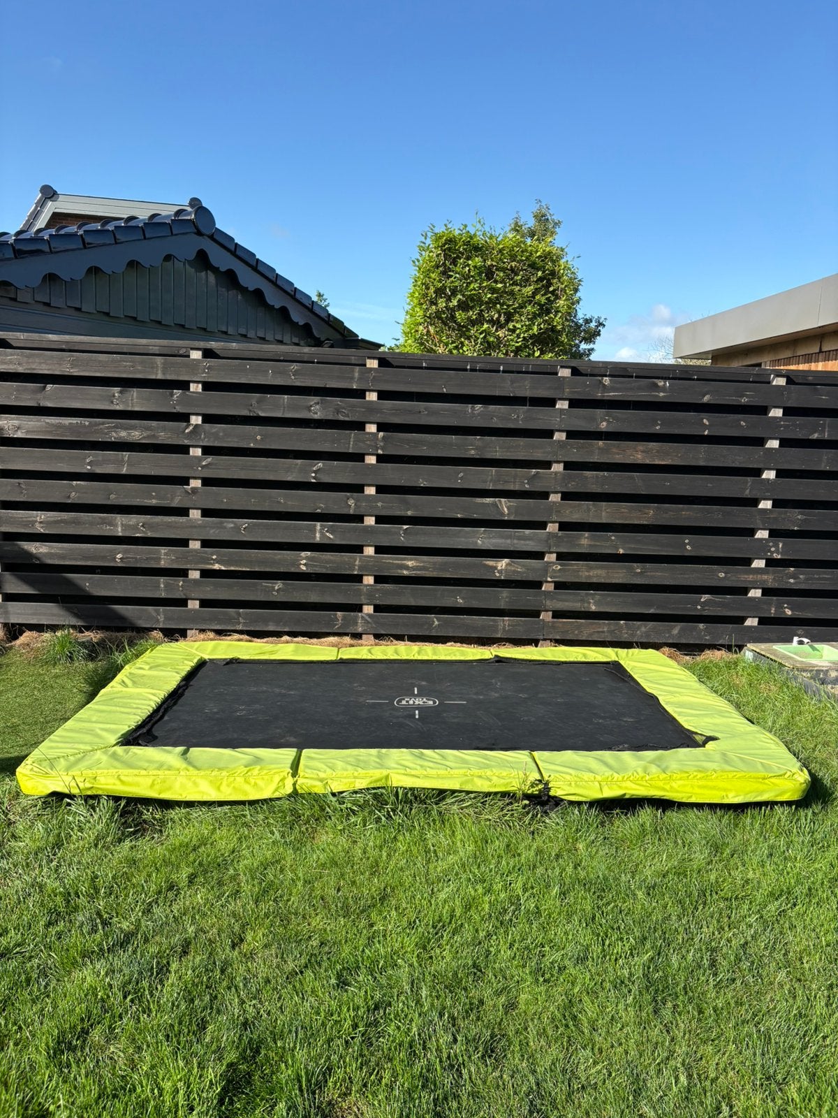 EXIT Silhouette inground sports trampoline, Kinderen en Baby's, Speelgoed | Buiten | Trampolines, Ophalen, Gebruikt