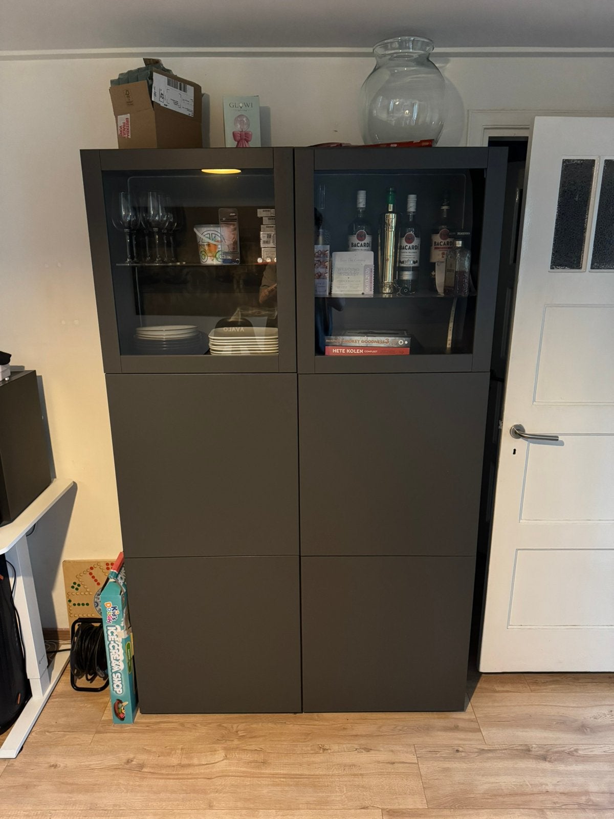 2x Ikea besta kast, Ophalen, 50 tot 100 cm, Minder dan 100 cm, 25 tot 50 cm