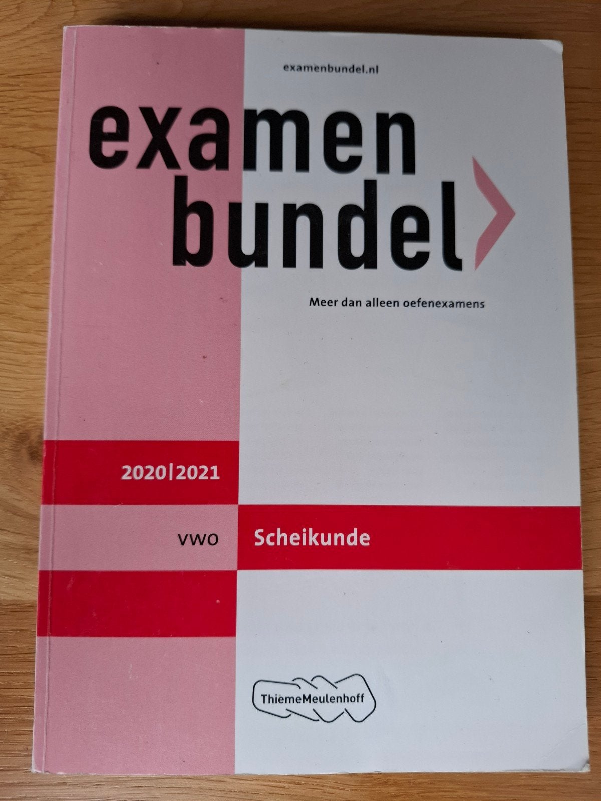 Examenbundel VWO Scheikunde 2020/2021, ThiemeMeulenhoff, Ophalen of Verzenden, Beta, WO
