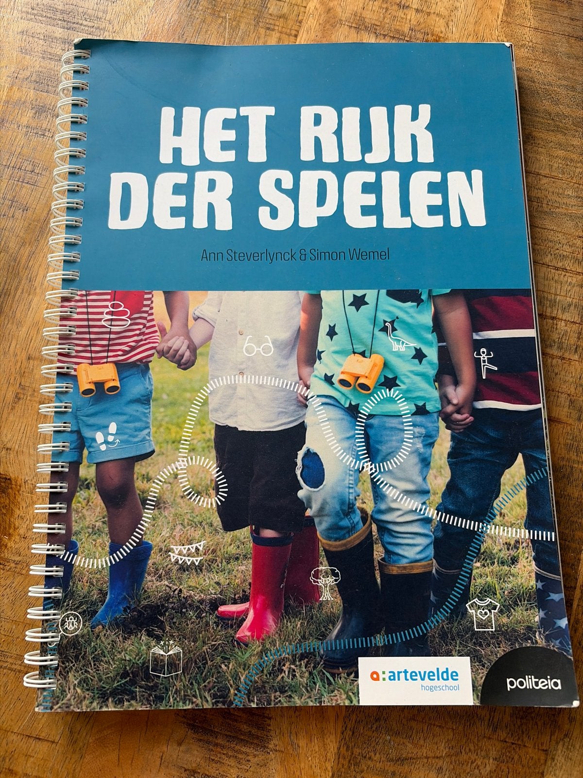 Het Rijk der Spelen - Ann Steverlynck & Simon Wemel, Ophalen of Verzenden, Zo goed als nieuw