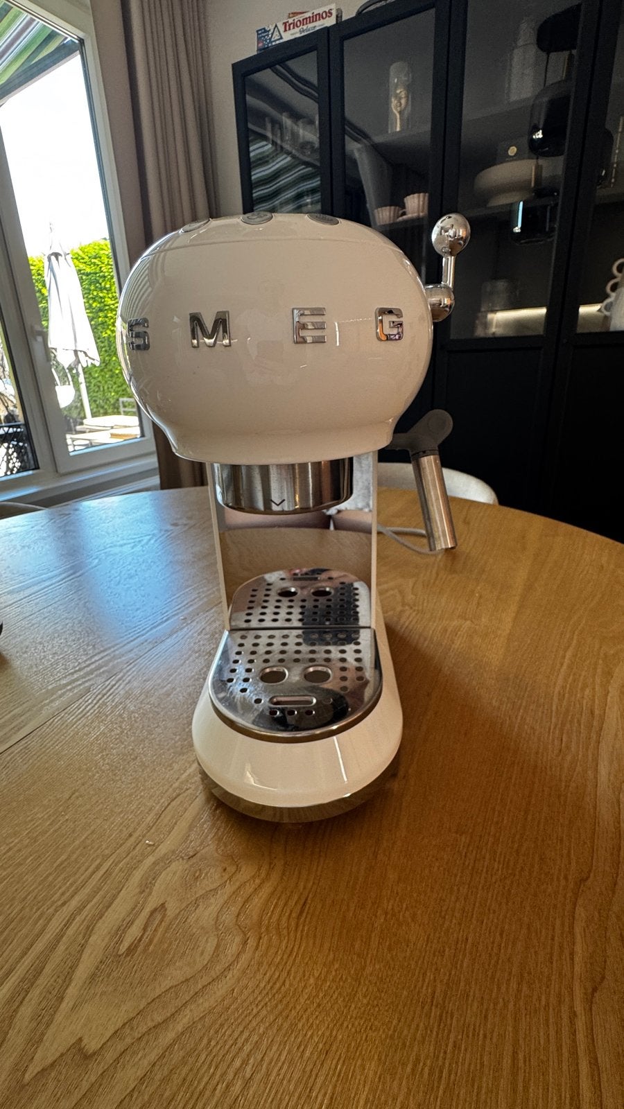 SMEG Espressomachine - Zo goed als nieuw, Witgoed en Apparatuur, Koffiezetapparaten, Stoompijpje, Espresso apparaat, Gemalen koffie