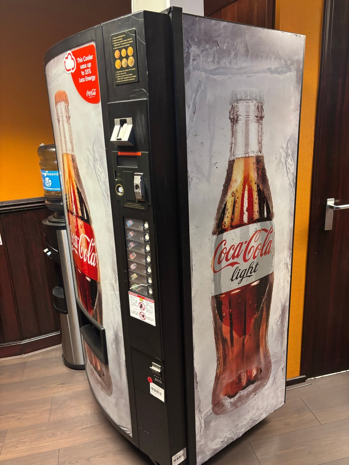 Coca-Cola Blikjes Automaat, Ophalen, Gebruikt