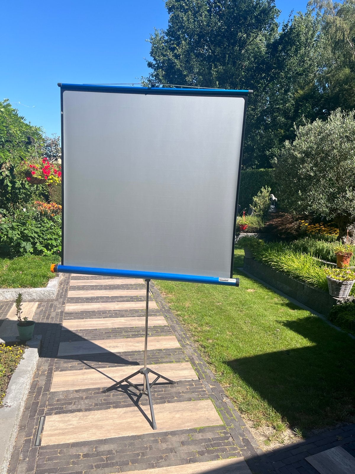 Projectiescherm 120x120 in hoogte verstelbaar, Audio, Tv en Foto, Projectieschermen, Ophalen, Handmatig, Gebruikt