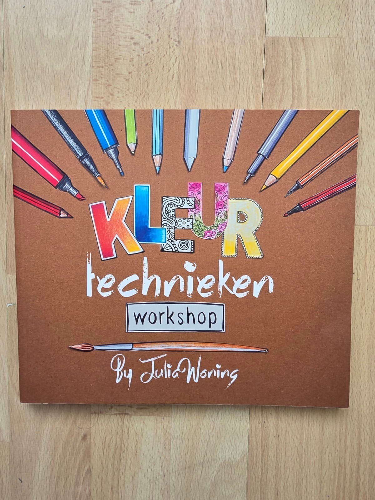 workshop boek van Julia Woning, Hobby en Vrije tijd, Ophalen of Verzenden, Nieuw, Boek of Gids